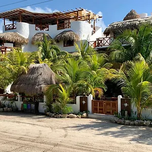 carita-hotel-residence.quintano-roohotels.com/